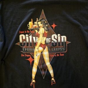 Las Vegas Y2K Sin‎ City Casno & Lounge Graphic T-Shirt Size XXL